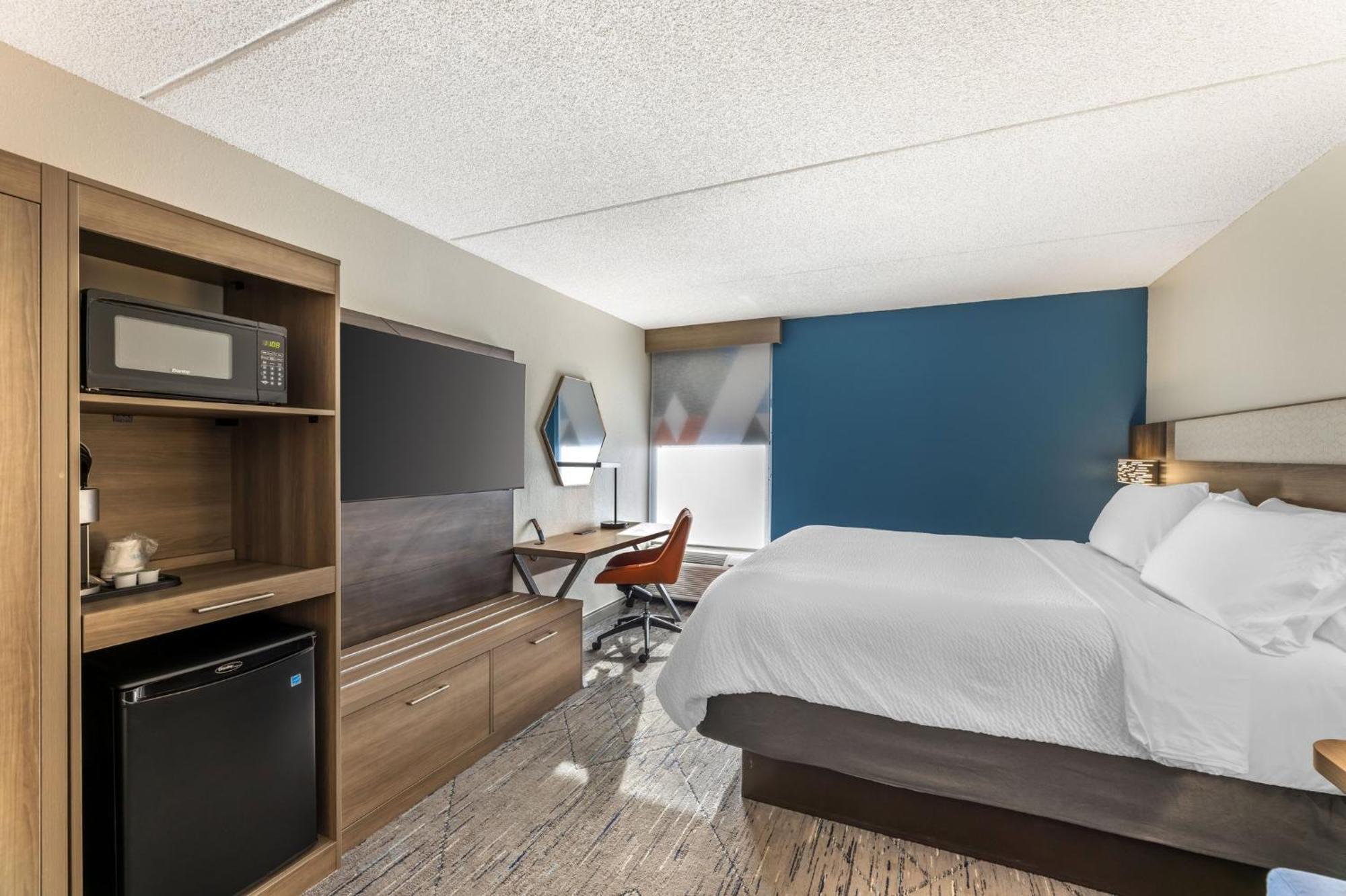 Holiday Inn Express Crestwood By Ihg Extérieur photo