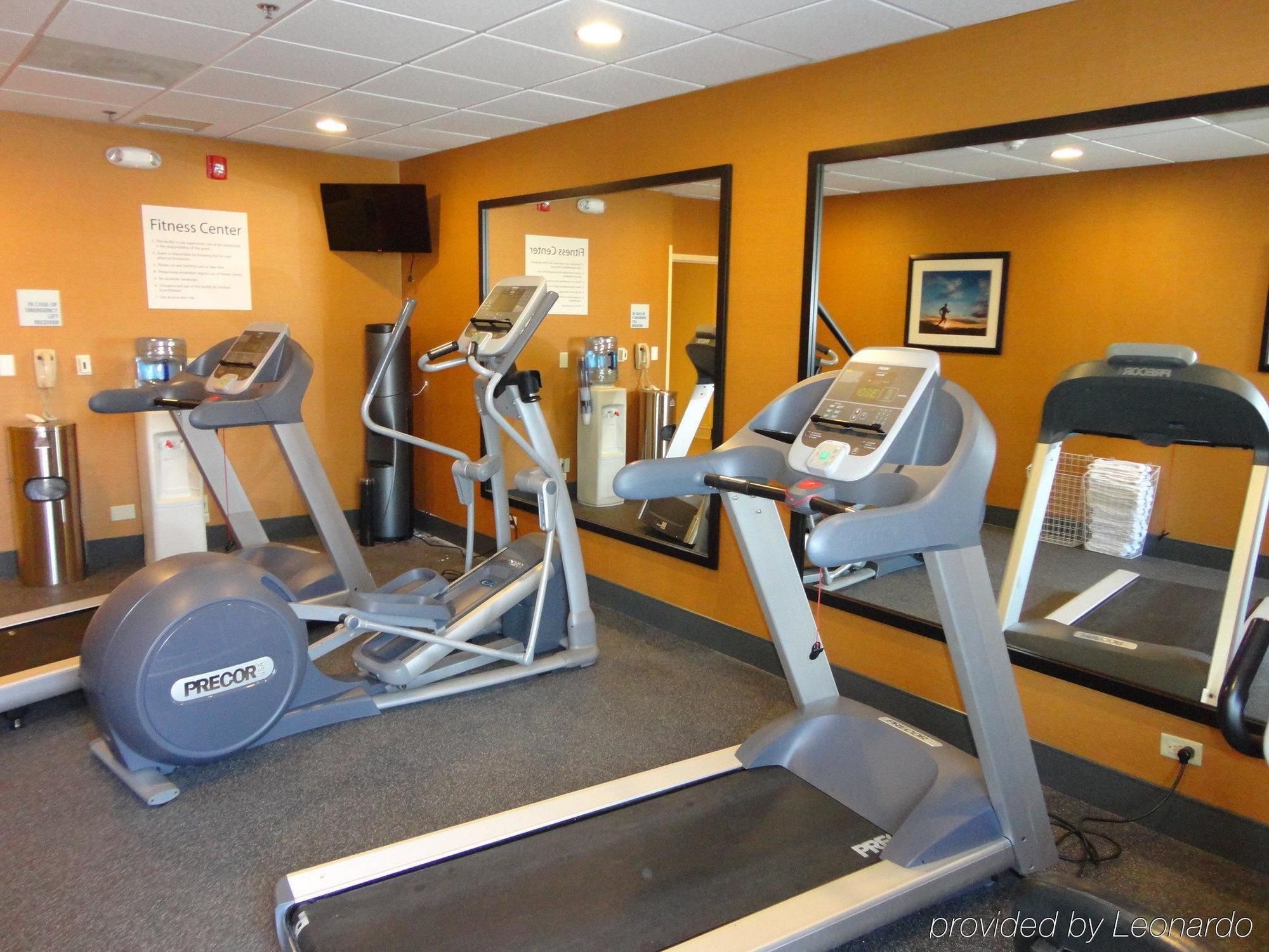 Holiday Inn Express Crestwood By Ihg Extérieur photo